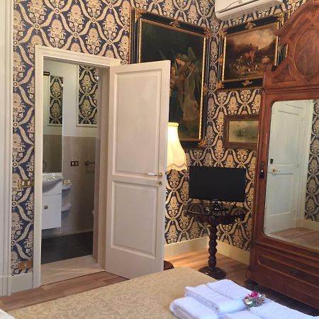 Bed and Breakfast Palazzo Laguardia Fasano Exterior foto