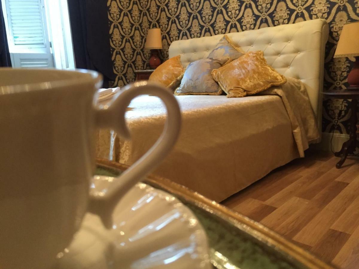 Bed and Breakfast Palazzo Laguardia Fasano Exterior foto